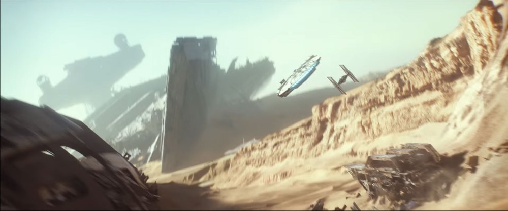 rey-finn-millennium-falcon-escaping-jakku